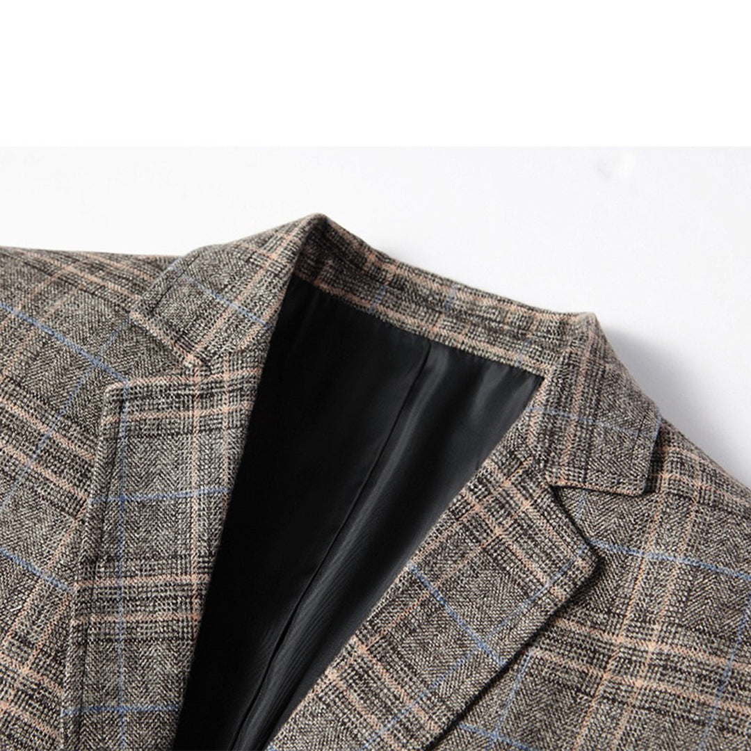 Trendy herreblazer med unikt broderi, gir et elegant og moderne uttrykk for fashion-bevisste menn.