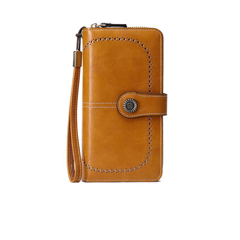 Slank herres RFID-lommebok som lett passer i lommen. Sikker kortbeskyttelse med elegant, funksjonelt design.