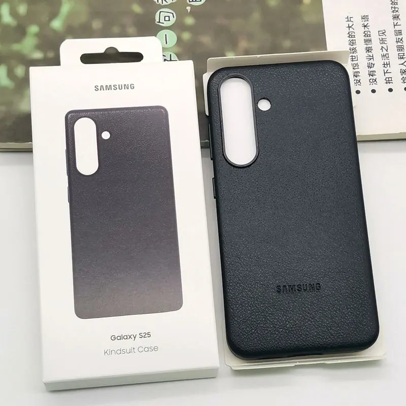 Øko-vennlig lærdeksel til Samsung Galaxy S25, kombinerer stil, beskyttelse og bærekraft.