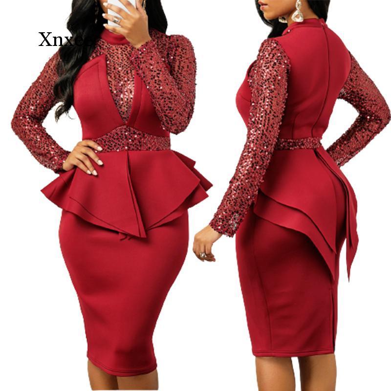 Elegant langermet bodycon midikjole for kvinner, dekket med glitrende paljetter, perfekt festantrekk.