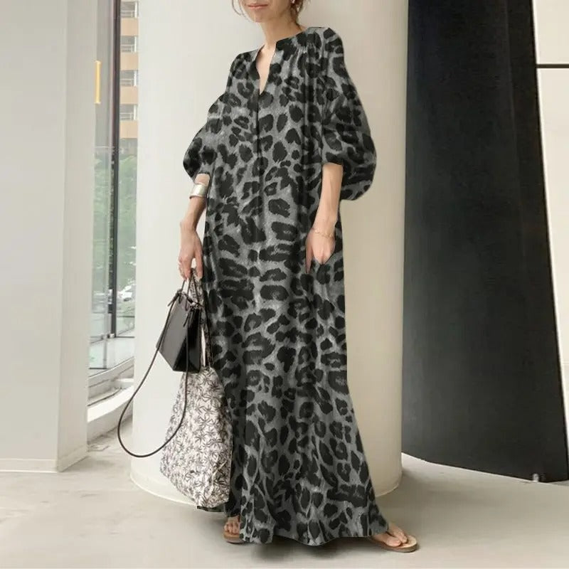 Kvinner leopard maxikjole med lange puffermer og v-hals, en mønstret damekjole for enhver anledning.