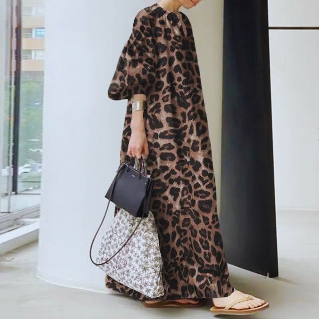 Moderne leopard maxikjole med puffermer, en elegant og behagelig damekjole med v-hals for alle anledninger.