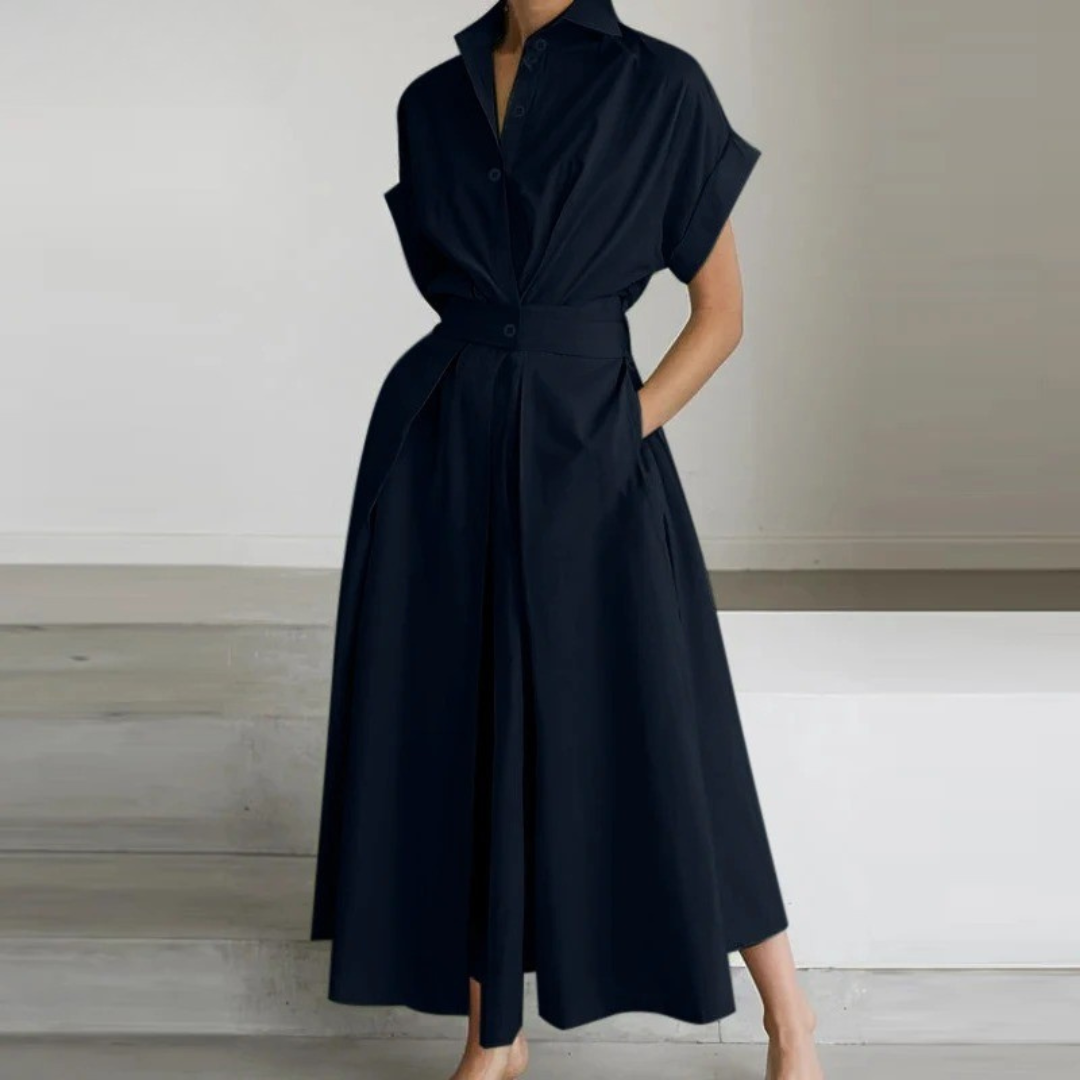 Flatterende høy-midje kjole for kvinner. En elegant og feminin midi-kjole, flott for sommer og jobb.
