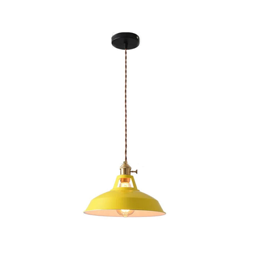 Hengende lampe med moderne retro stil, pastell toner, ideell for interiørdesign.