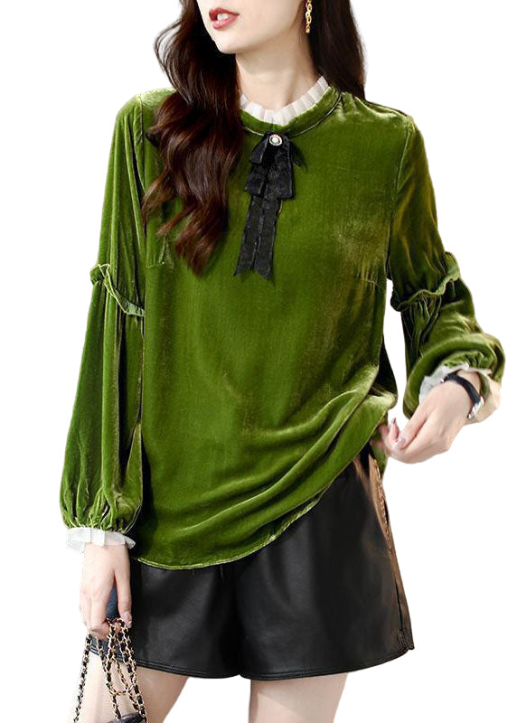 Elegant rysjet patchwork topp for kvinner, løs passform, fargerik design.