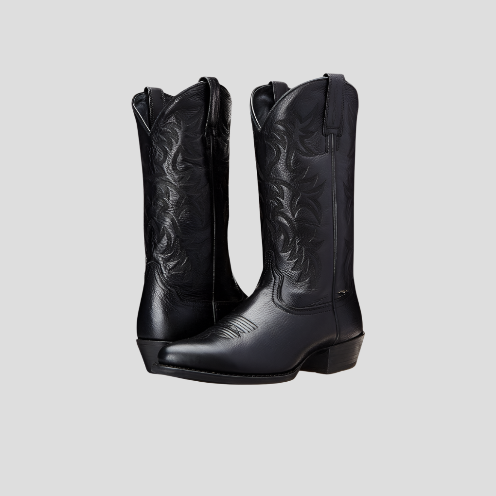 Elegante kvinners cowboy-støvler i vestlig stil, tilgjengelig i svart og brun faux lær for mote og komfort.