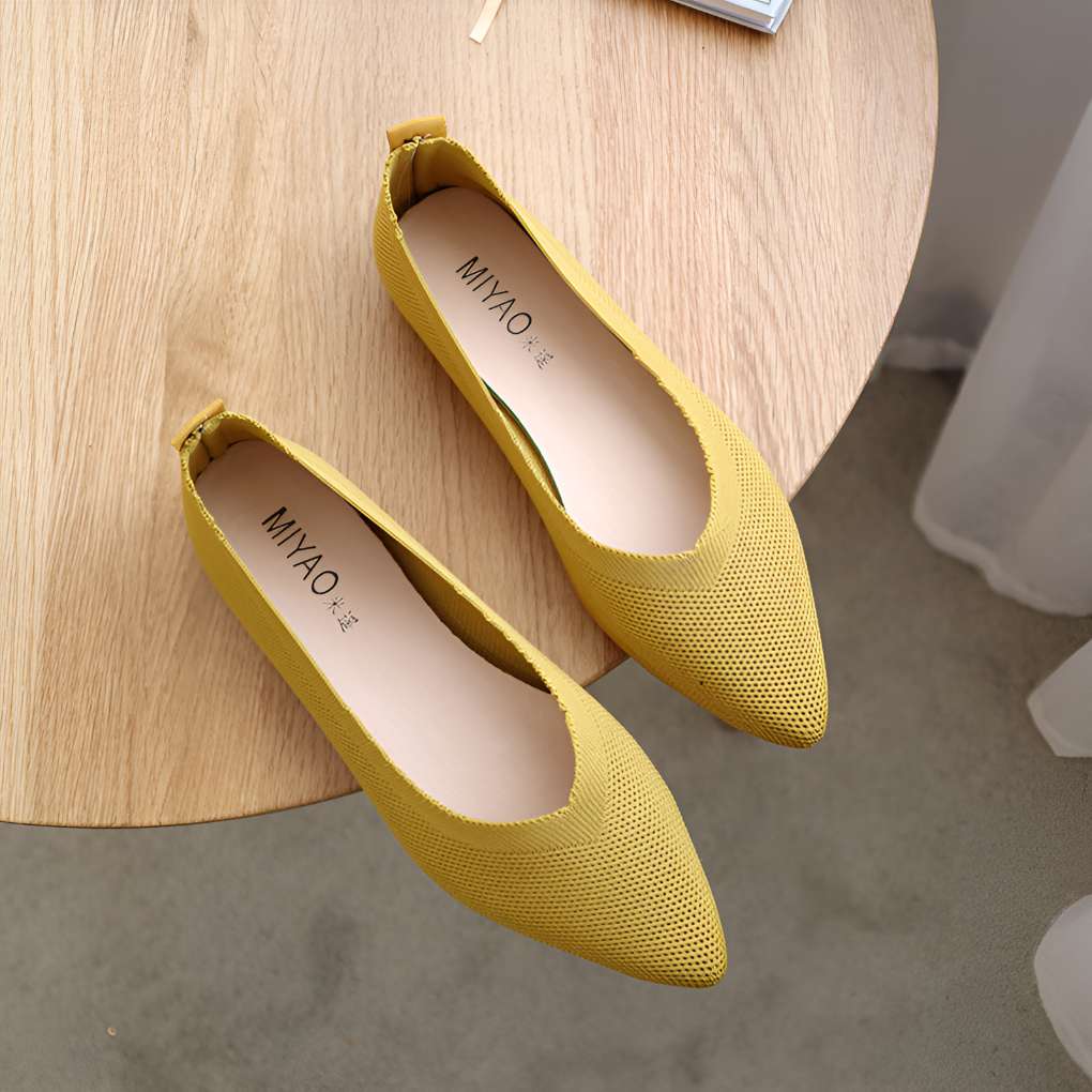 Stilige og allsidige dame ballerina sko for hverdagsbruk. Flate og komfortable slip-ons som passer til alt.
