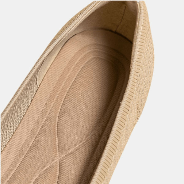 Marineblå ballerinasko for dame, elegante slip-on sko med komfortabel passform for hverdag og vår.