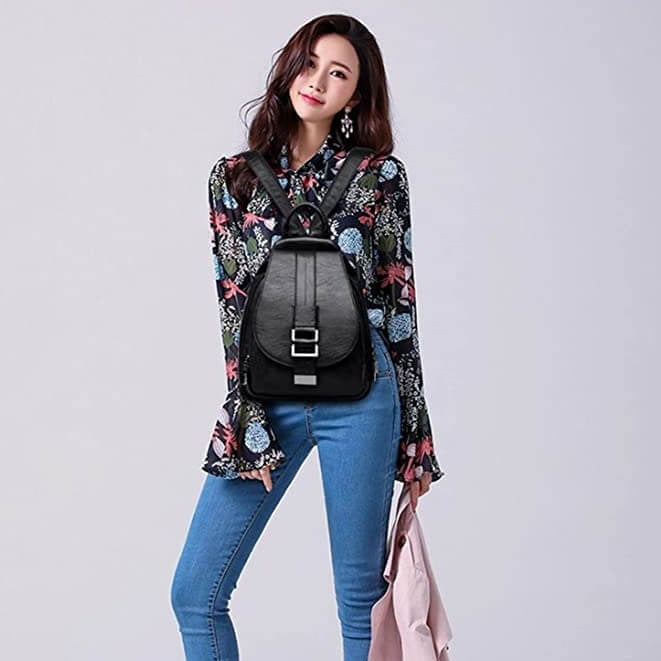 Schwarzer Leder Rucksack, Antidiebstahl-Design, für Frauen die Stil und Sicherheit schätzen