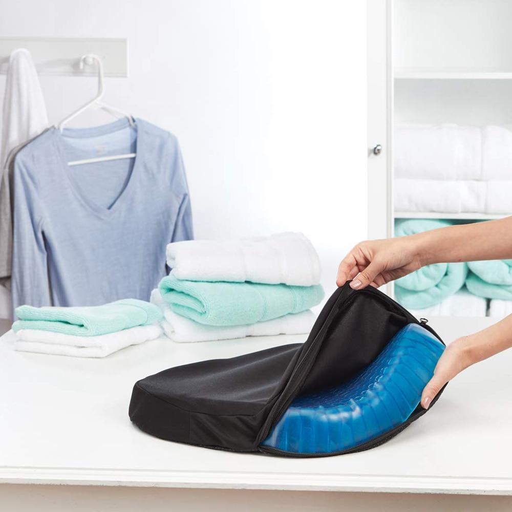 Ergonomisk gelpute for rygg- og hoftestøtte, forbedrer sittestilling og gir smertelindring ved langtidssitting.