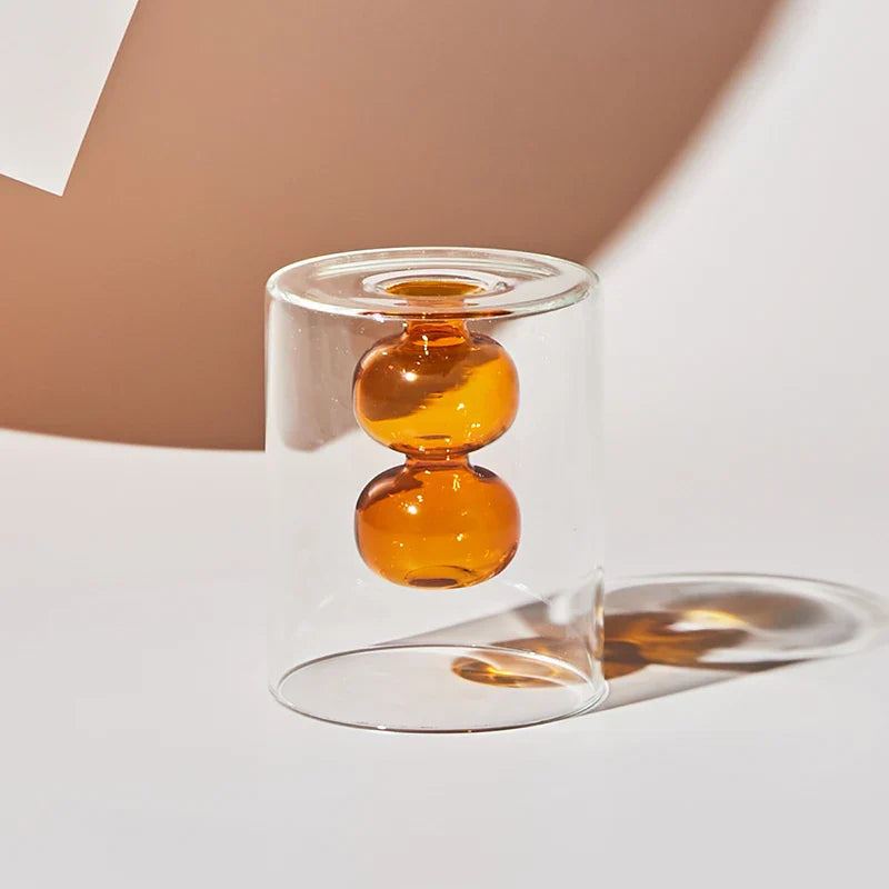 Unik kunstglassvase, fargerik, moderne skandinavisk design. Ideell for hjemmedekor.