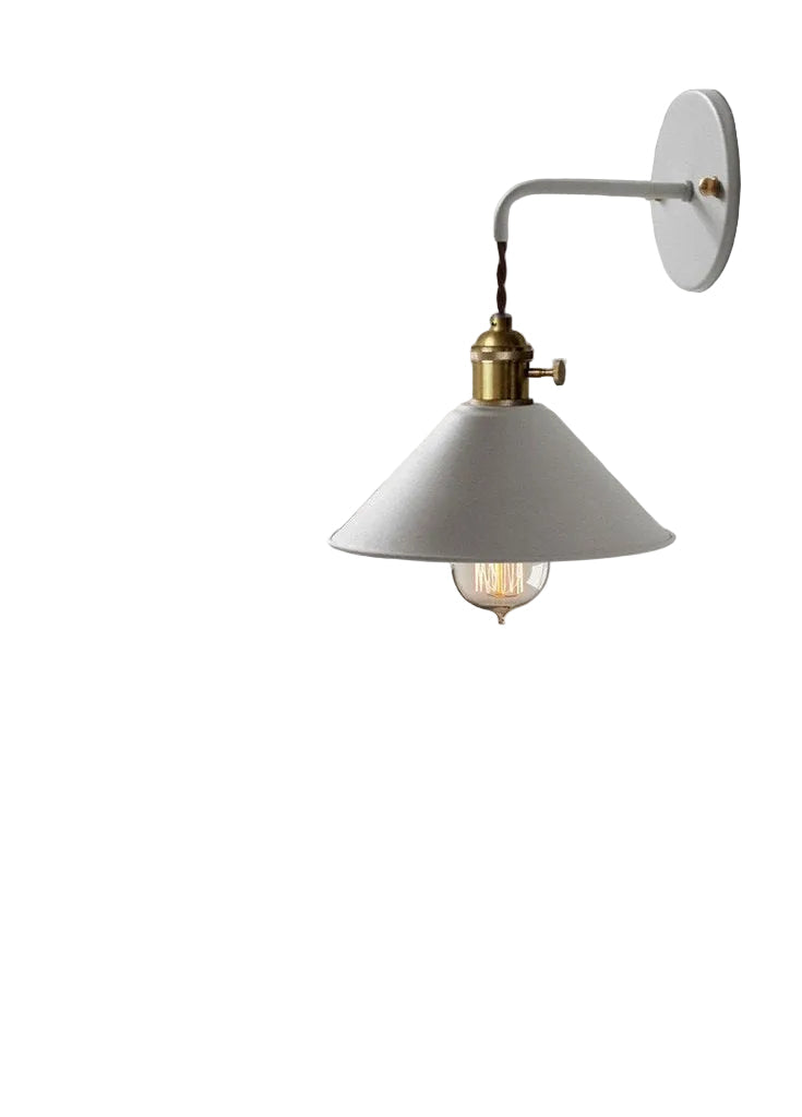 Fargerik retro vegglampe for stue og soverom. Perfekt for vintage interiørdesign.
