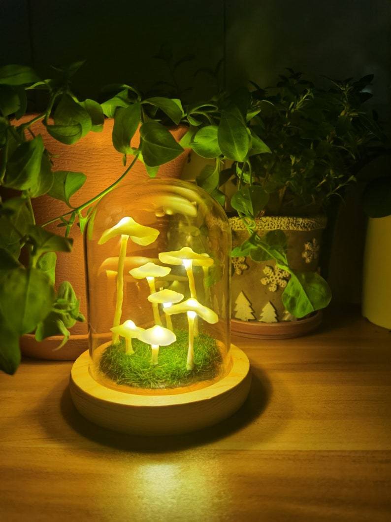 Trendy sopplampe som DIY-prosjekt. Lag din egen unike bordlampe for moderne interiør og stemning.