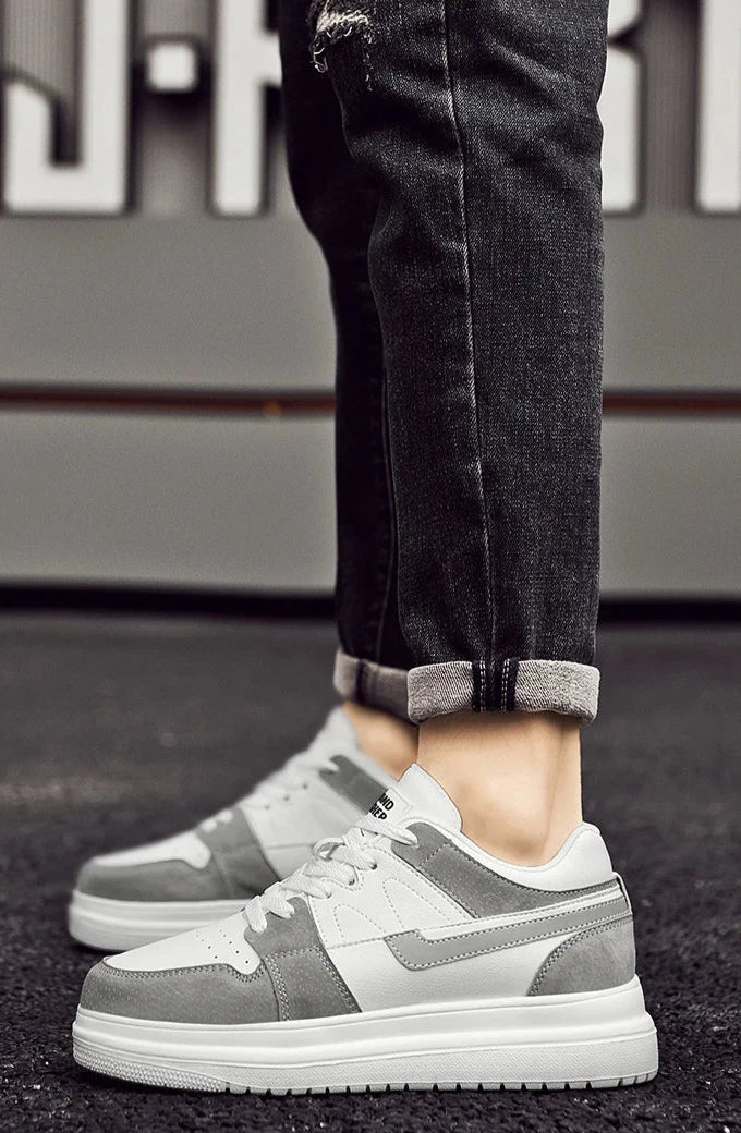 Komfortable høydeøkende herresneakers med solid, sklisikker såle. Perfekt for aktive menn.
