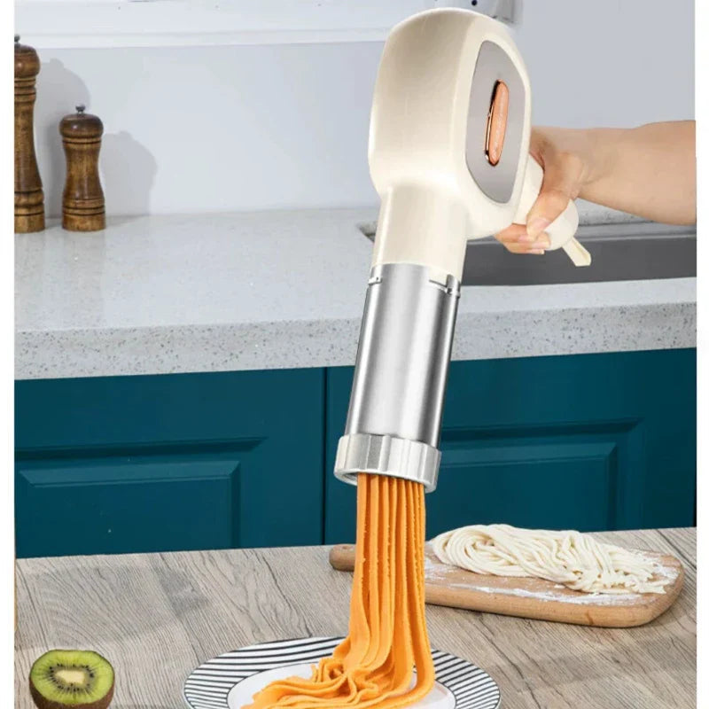 Kompakt automatisk nudelmaskin som raskt lager frisk pasta; ideell for kjøkkenutstyr.
