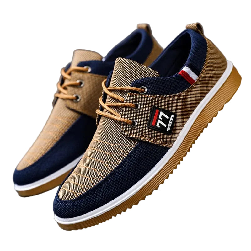 Håndlagde brune herresko i italiensk skinn. Elegant design for formelle og fritidsantrekk, luksuriøs komfort.