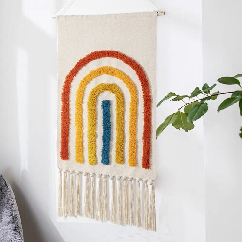 Unikt, håndvevd boho veggteppe i naturmaterialer. Ideell gave eller interiørdetalj som fornyer ethvert rom.