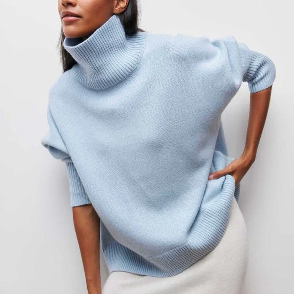 Høyhalset strikkegenser for dame i klassisk stil. Perfekt varm vintergenser for elegant hverdag og komfort.