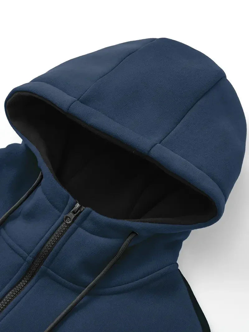 Allsidig 2-delt herre treningsdress. Egnet for innendørs trening, sport og avslappet fritid.