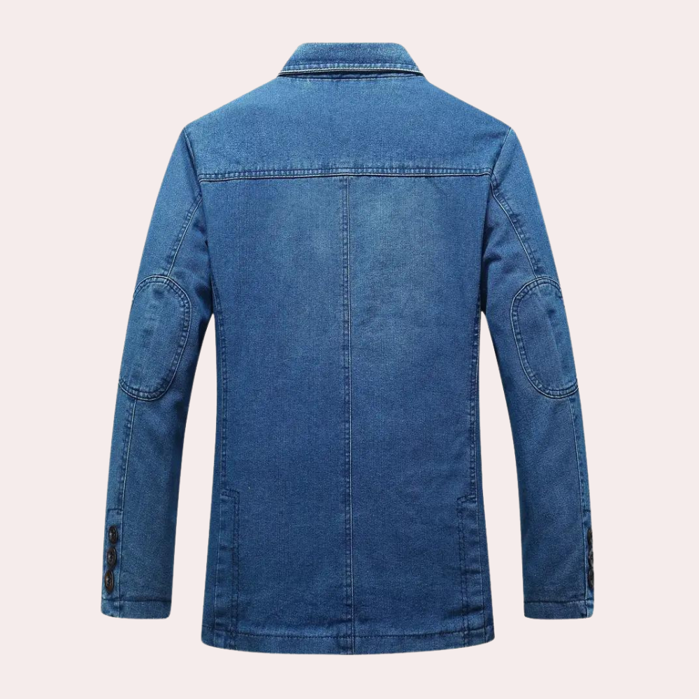 Klassisk herreblazer med uformell passform. Perfekt for en stilig smart casual look i herremote.