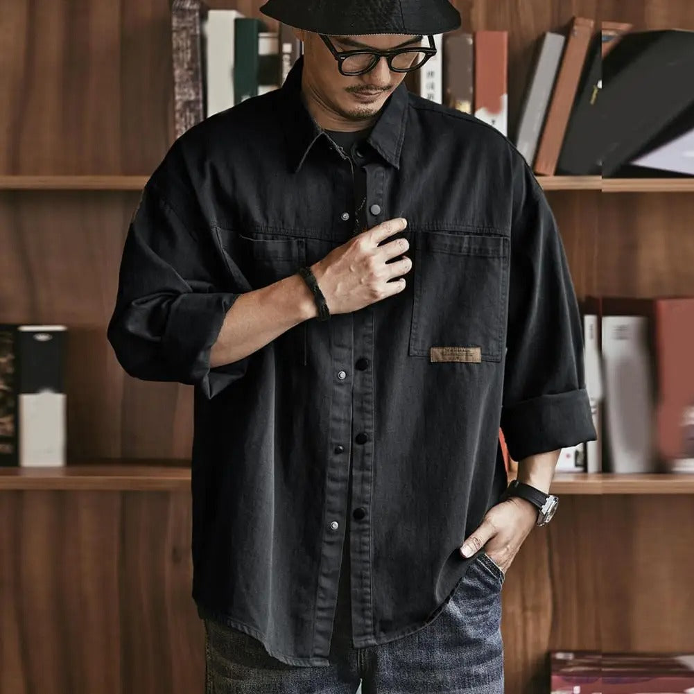 Retro herreskjorte i bomull, vintagestil med button-up. Perfekt som avslappet hverdagsskjorte, lange ermer.