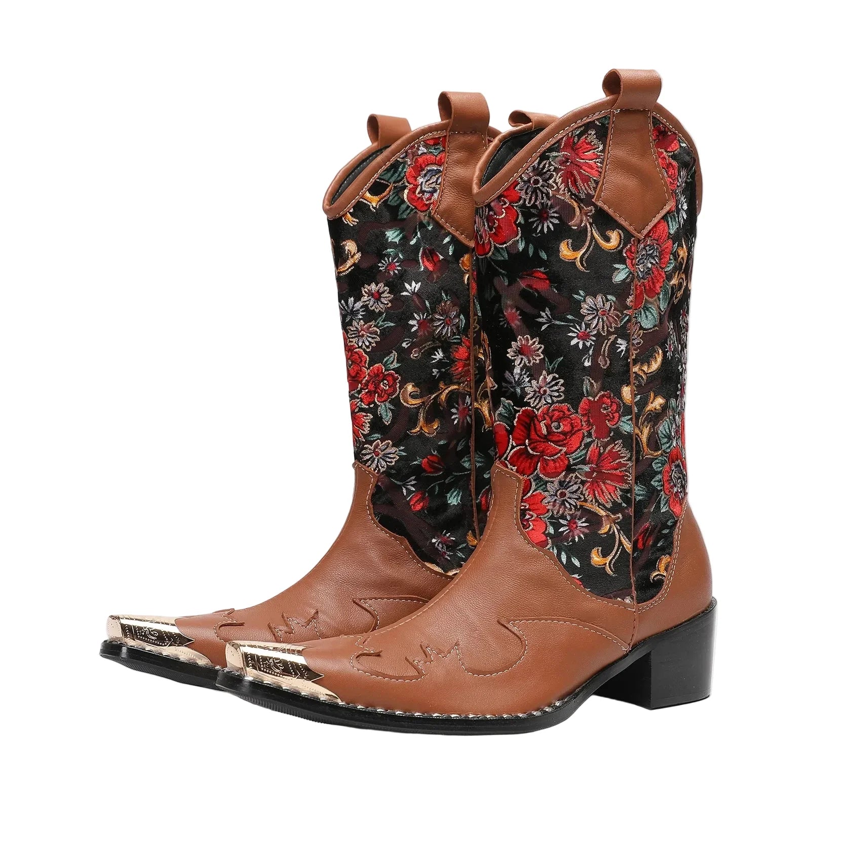 Herre cowboyboots med intrikat broderi og markant metalltå, perfekt for en robust westernstil.