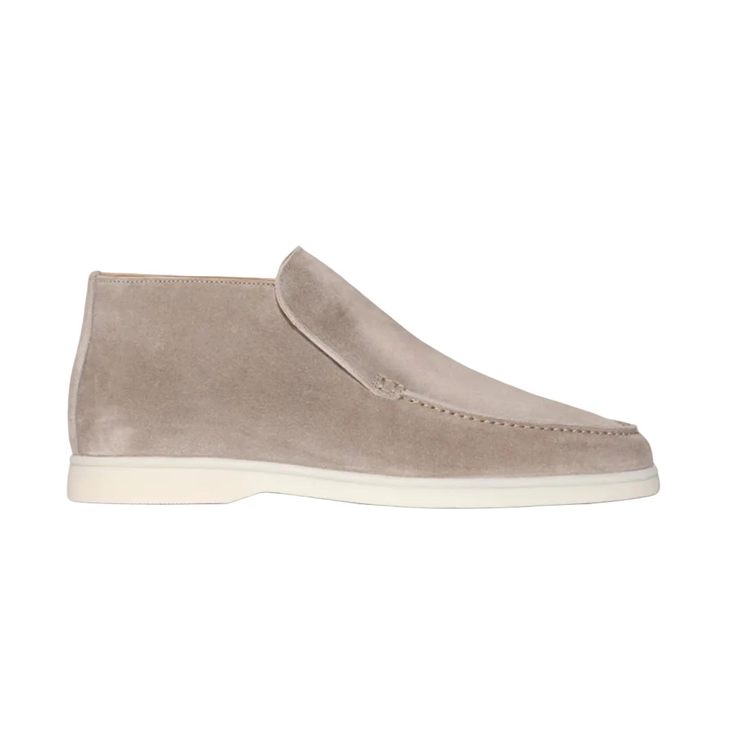 Elegante herre loafers i mørkt skinn, ideelle som pensko for formelle anledninger.