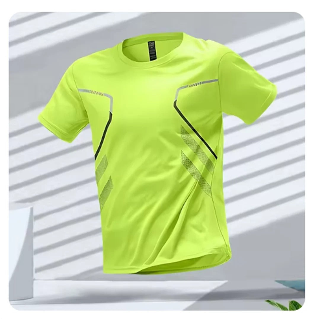 Stilren herre sport T-skjorte med korte ermer, Quick Dry for trening, aktivitet og hverdagsbruk. Komfortabel.