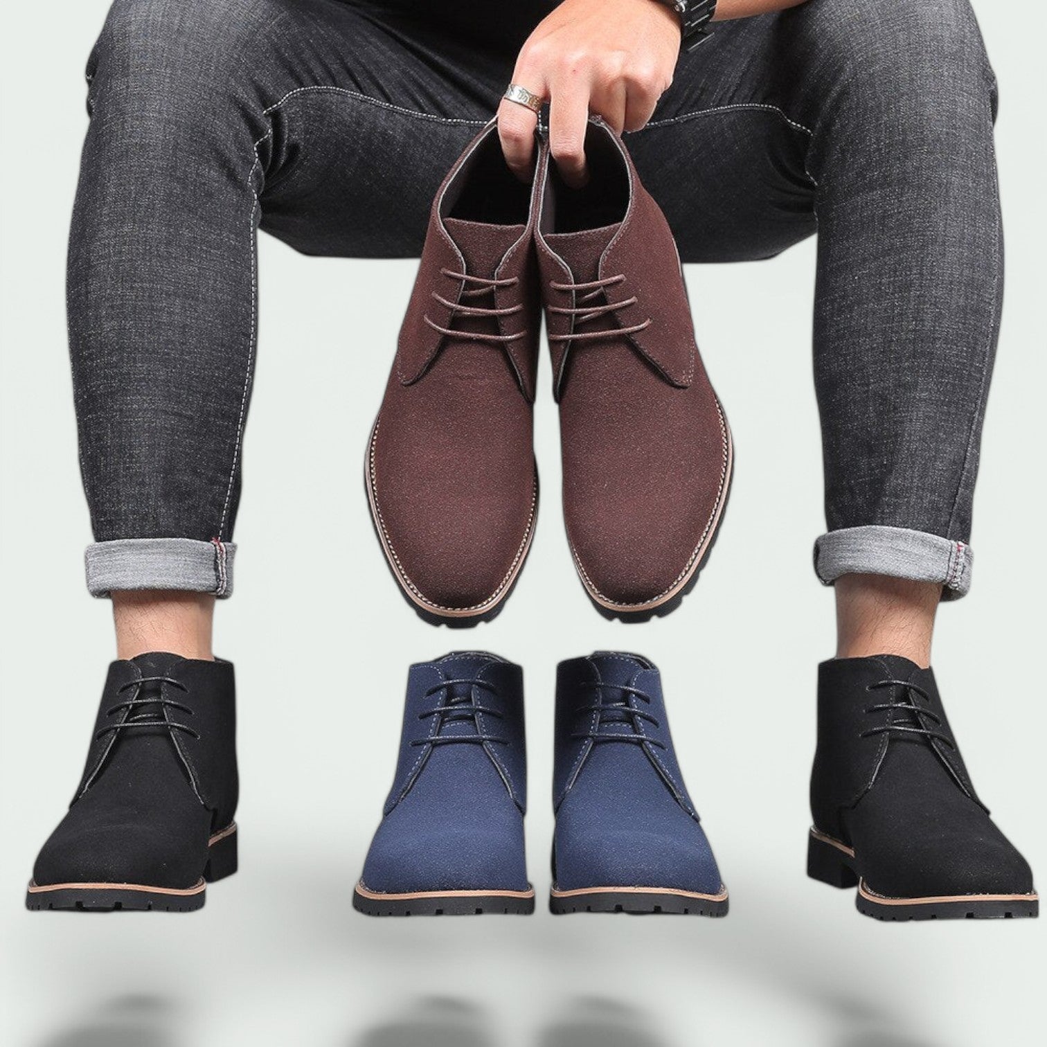 Stilfulle herre bottines i semsket skinn, lett å ta på, komfortabel passform for en avslappet stil.