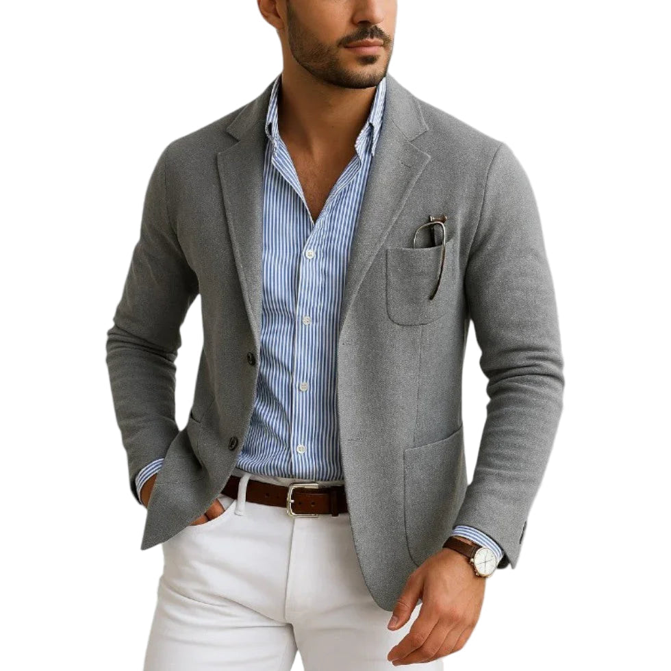 Herreklassisk blazer med slag i marineblÄ, perfekt for forretningsantrekk.