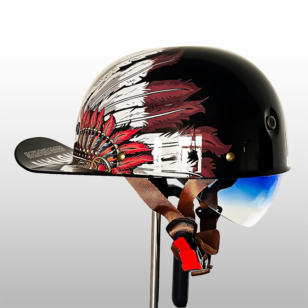 Motorsykkelhjelm med visir, baseballcap-stil; for menn som ønsker ECE/DOT-godkjent sikkerhet.
