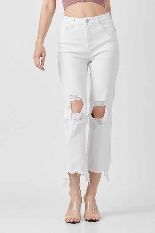 Tidløse hvite damejeans med høyt liv og rett passform, et elegant basisplagg for kvinner i hverdagen.