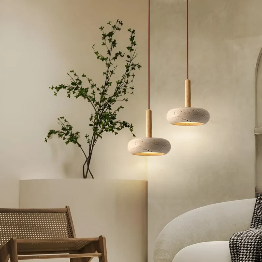 Taklampe med justerbar funksjon, japansk retro design. Skaper perfekt belysning i stue/soverom.