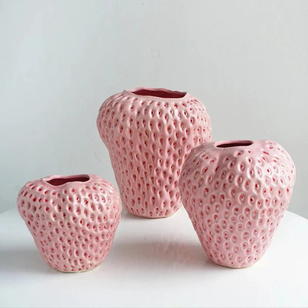 Unik jordbærdesign vase. Dekorativ plantekrukke, perfekt for stue, en fin gaveide.