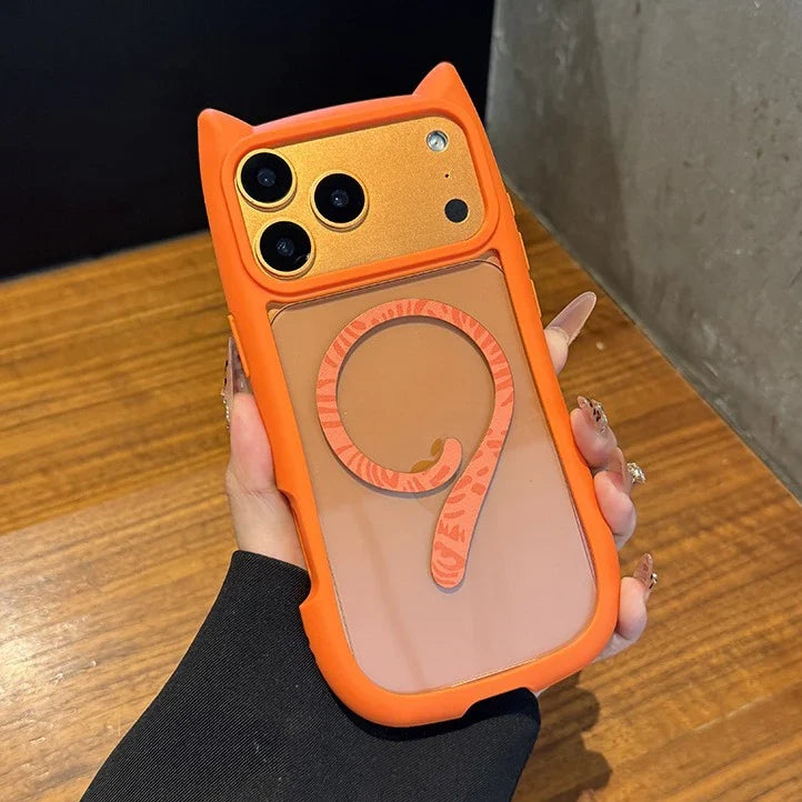 Støtsikkert og klart telefondeksel med dekorative katteører, kombinerer beskyttelse og stil.