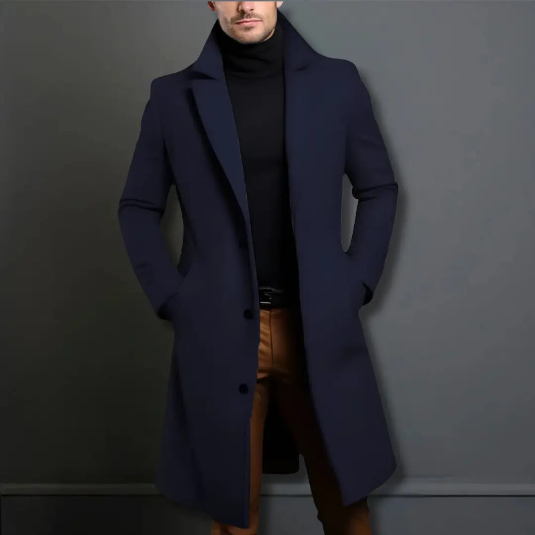 Elegant herreoverfrakk for vinter og høst. Klassisk design som passer både formelle og uformelle antrekk.