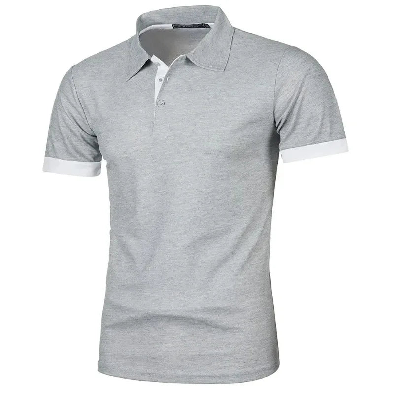 Klassisk herre polo skjorte, kortermet og komfortabel. Perfekt for kontor, hverdag og uformelle anledninger.