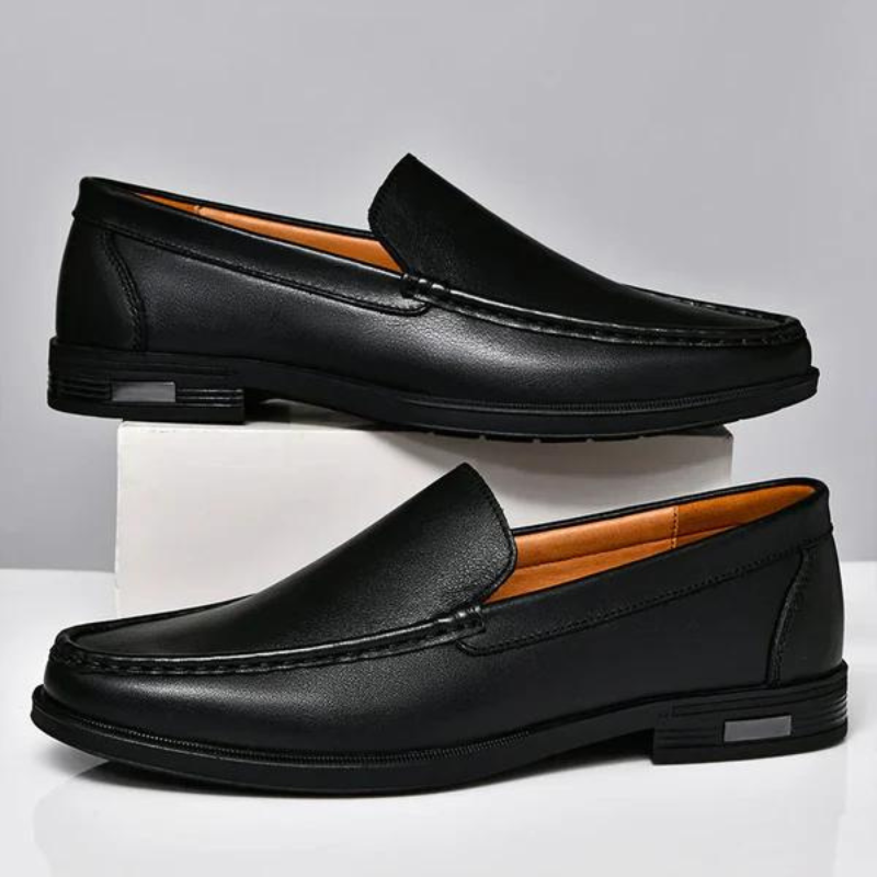Allsidige herreloafers som passer til både fritid, jobb og elegante arrangementer.