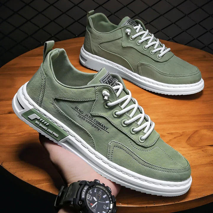 Klassiske ortopediske herresneakers i grått for optimal komfort og støtte. Perfekte hverdagssko.