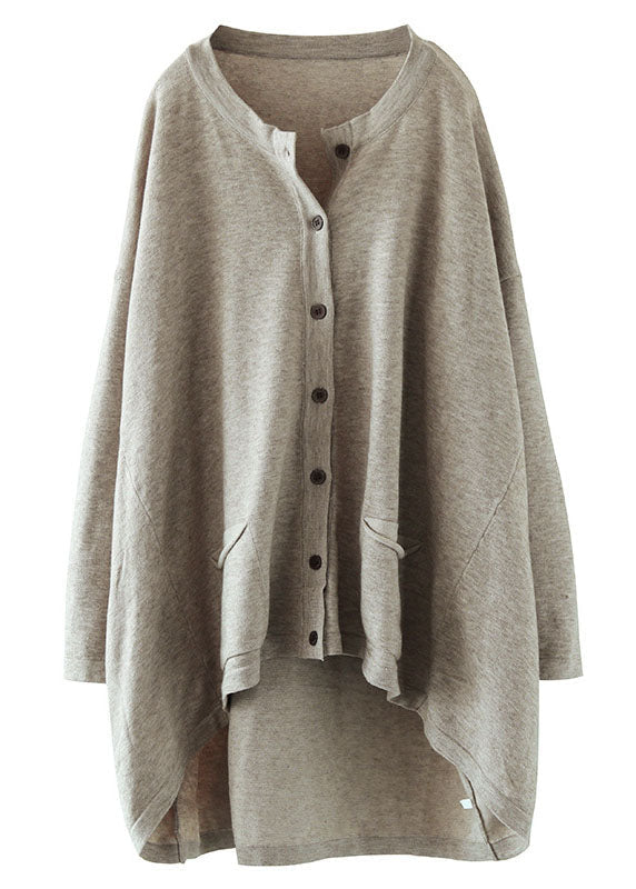 Elegant og allsidig brun/beige damecardigan med knapper, perfekt for lag-på-lag og høstklær.