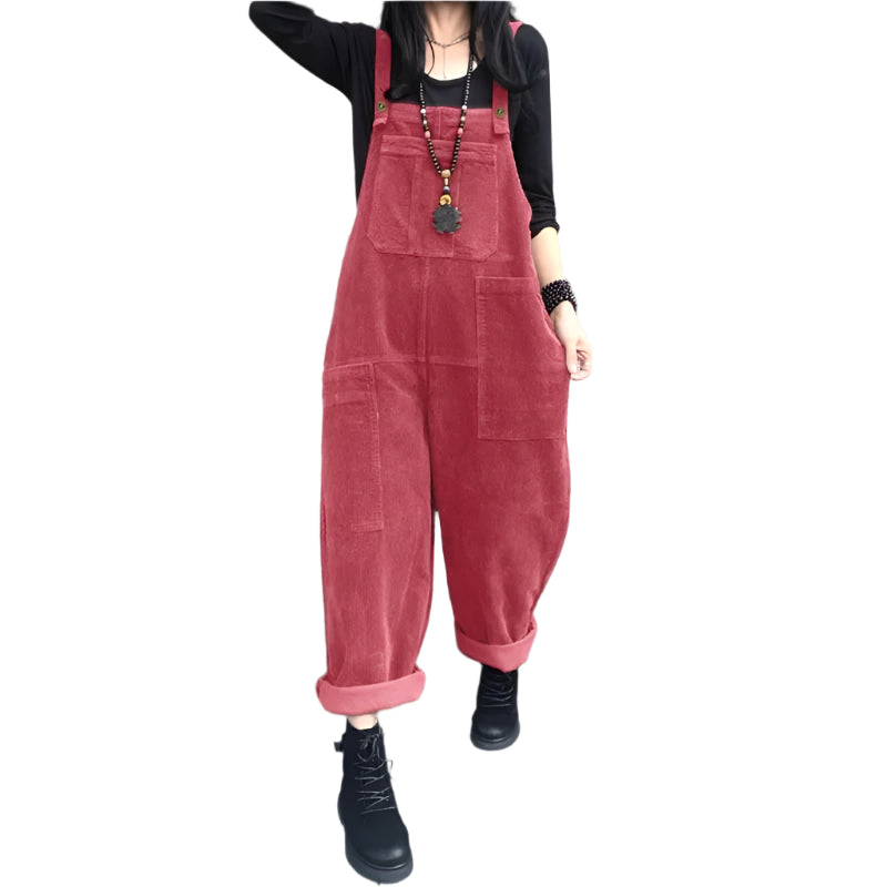 Komfortabel jumpsuit for kvinner med vide ben, perfekt for avslappet hverdag.