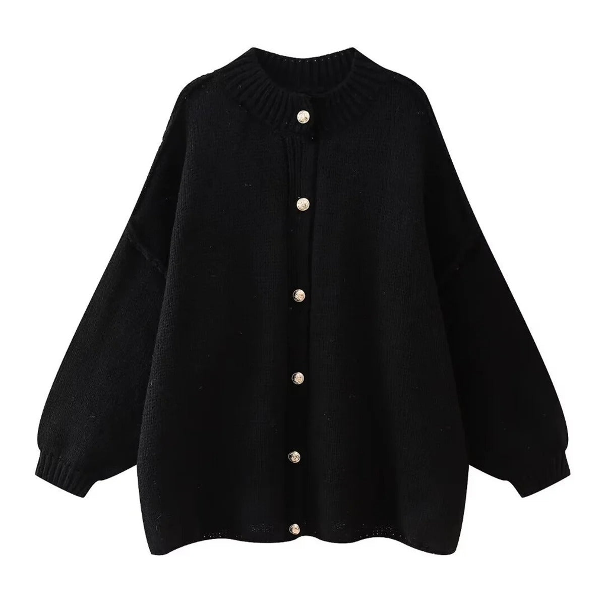 Myk, løs strikket cardigan for kvinner. Komfortabel og stilfull for høst- og vintermote.