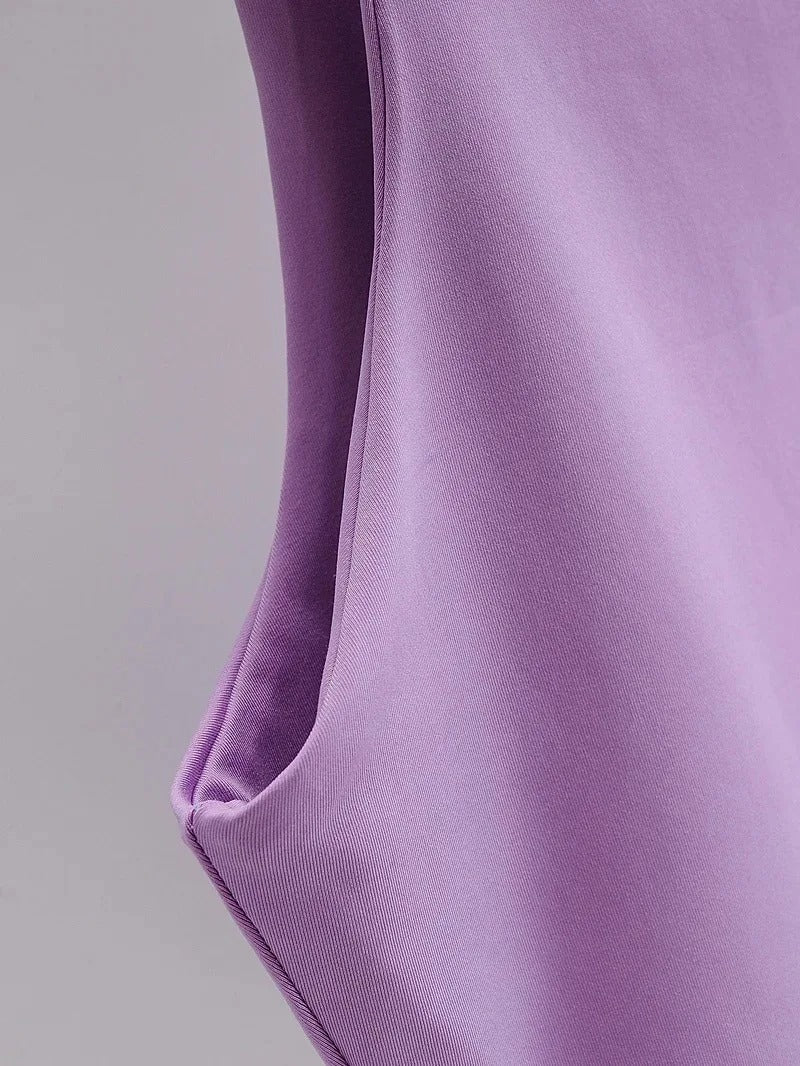 Moderne kvinner tanktopp, tettsittende slim fit og enkel o-hals, ideell for hverdagsmote.