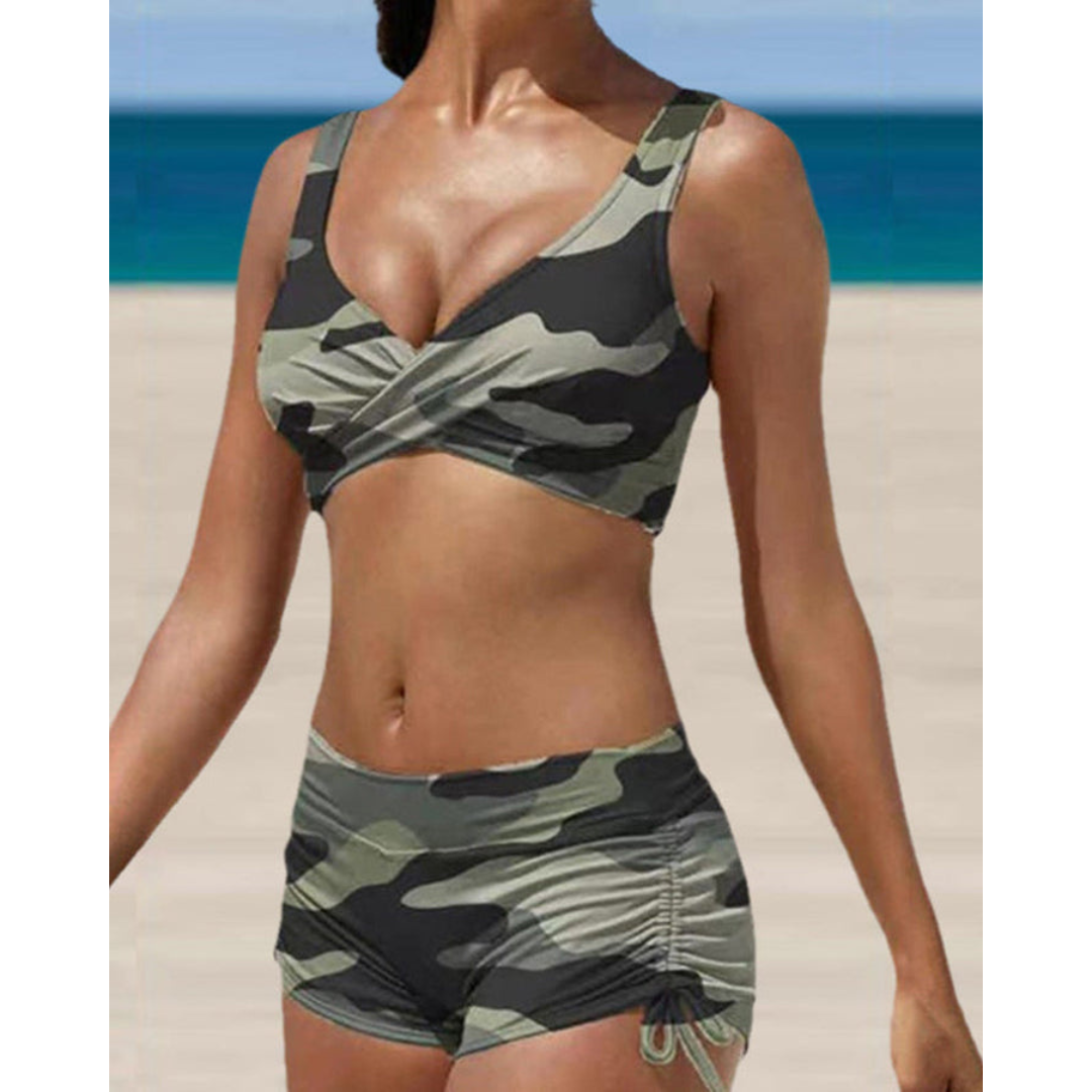 Kvinner to-dels badedrakt med justerbar passform og flatterende design. Komfortabel bikini for sommer og solferie.