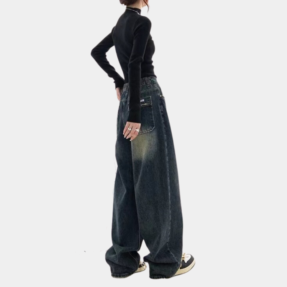 Trendy baggy jeans til kvinner, med boyfriend passform og justerbar midje, perfekt for streetwear.