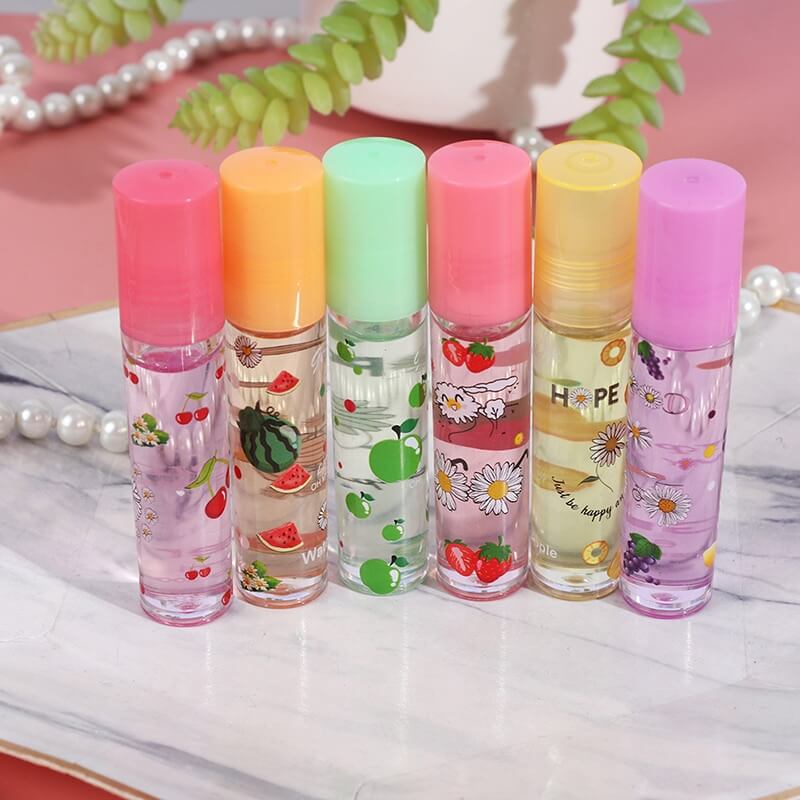 Essensielt makeup sett: 6 fruktige lipglosser for skinnende, fuktige og pleiede lepper.