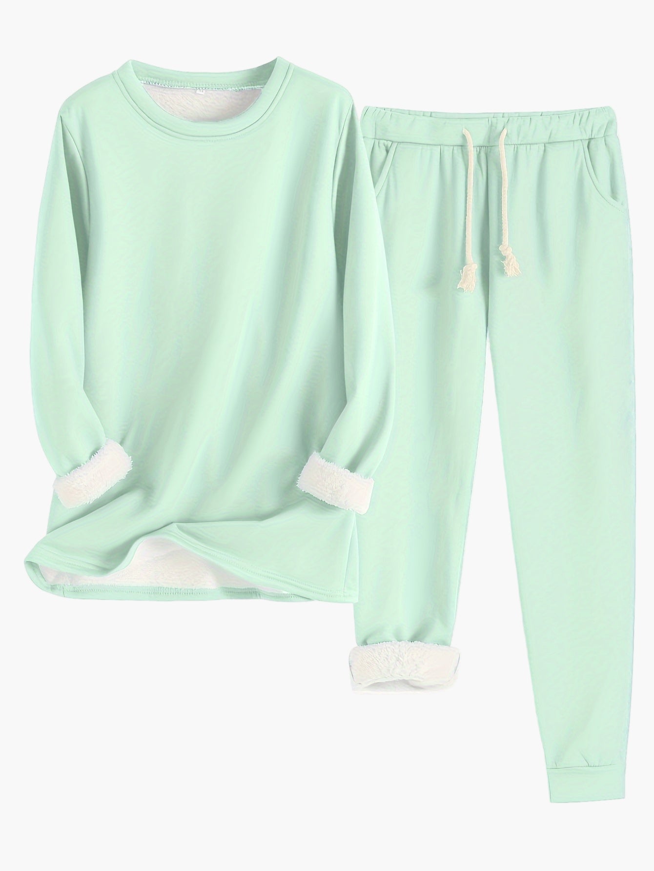 Lyst kvinners loungewear. Todelt sett for ultimat hjemmekomfort og avslappede øyeblikk.