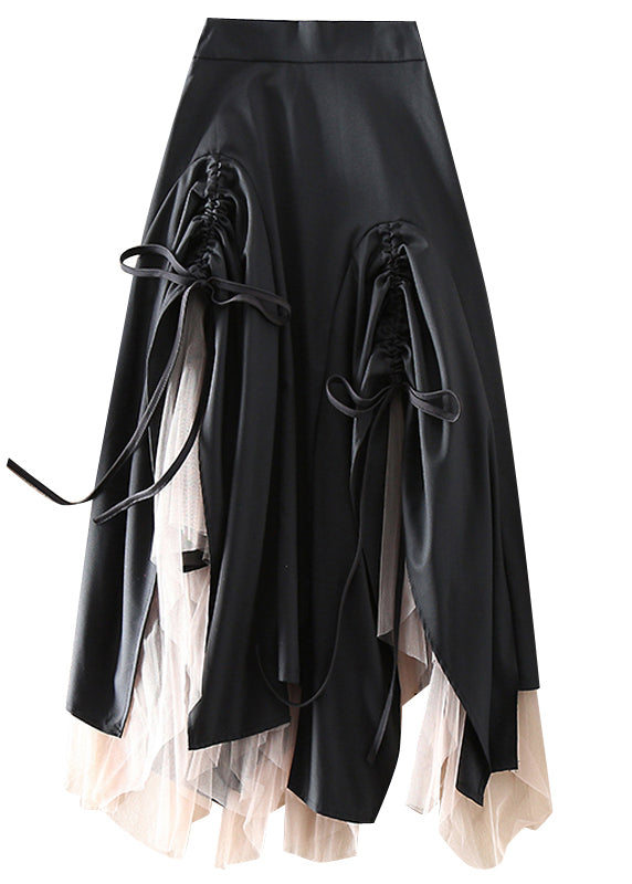 Kvinnes asymmetrisk tyllskjørt med snøring, perfekt for vår og sommer, lett og elegant.
