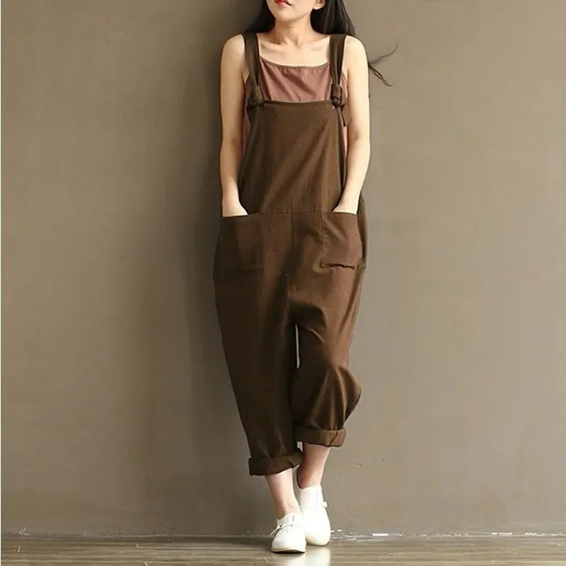 Myk og pustende løs harem jumpsuit for kvinner, perfekt for varme sommerdager og uformell mote.