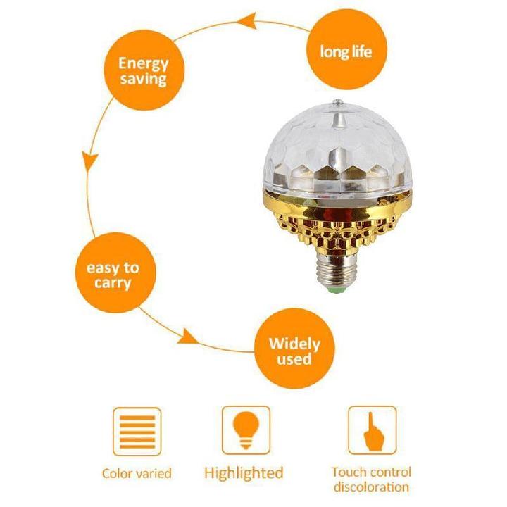 Nærbilde av LED Krystall Magisk Ball, viser roterende flerfarget lys som transformerer rom til en fest.